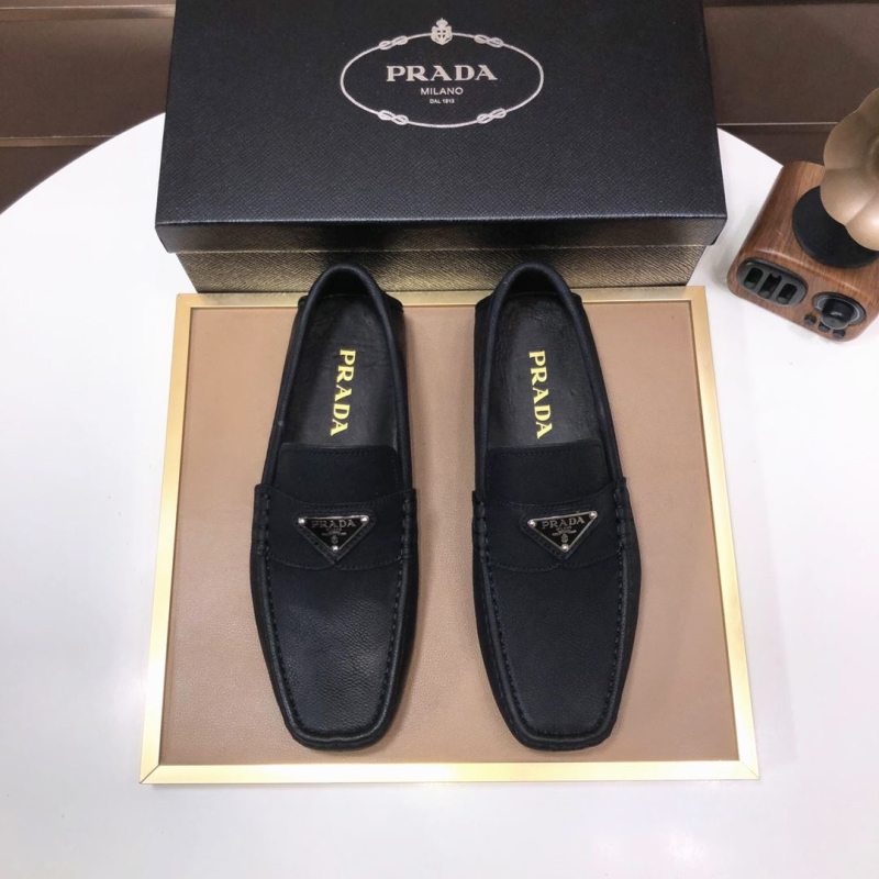 Pra*a leather shoes